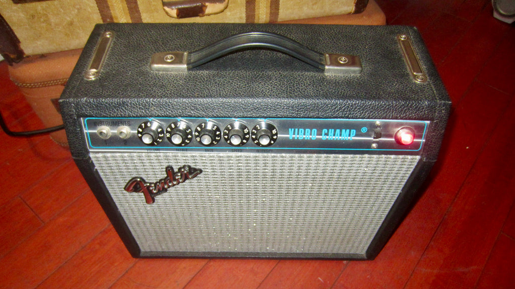 ~1979 Fender Vibro Champ Amp Silverface