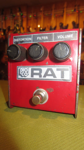 1984 ProCo The Rat Distortion Red