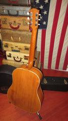 2002 Gibson J-50 Acoustic Natural with pickup