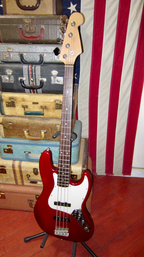 2008 Fender Highway One Jazz Bass Red – Rivington Guitars