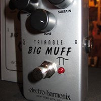 Electro-Harmonix Triangle Big Muff Reissue