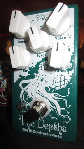 Earthquaker Devices The Depths Vibe Pedal