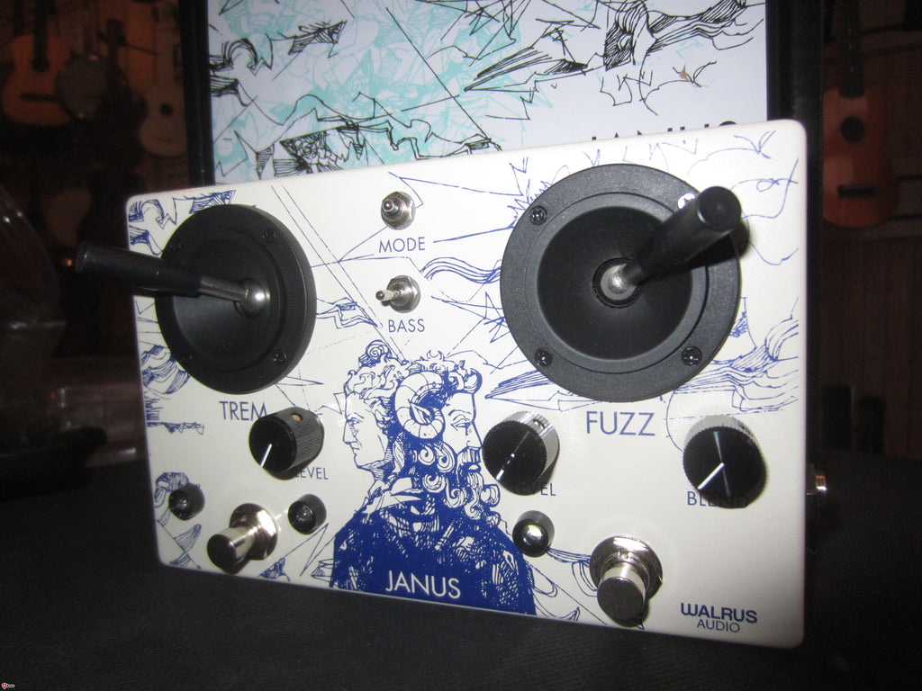 janus pedal Walrus Audio Janus Fuzz/Tremolo with Joystick Control