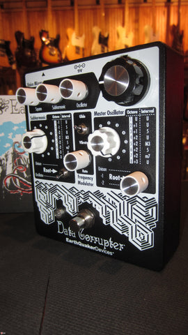 Earthquaker Devices Data Corrupter